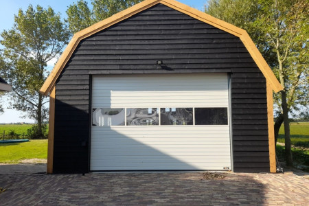 Mooie refurbished constructie met Mansardedak
