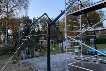 Mooie refurbished constructie Eext