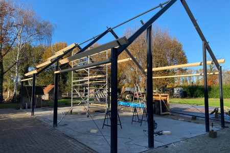 Mooie refurbished constructie Eext
