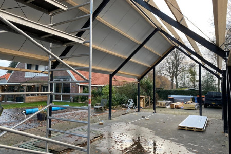 Mooie refurbished constructie Eext