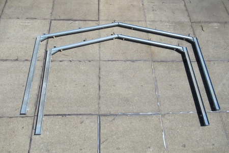Nieuw!!  Staalconstructies 6.00m, 7.00m en 8.00m breed