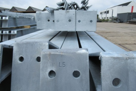 15.00 x 40.00m (600m²) verzinkt 