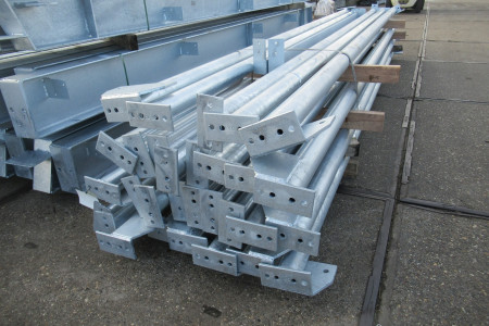 16.00 x 40.00m (640m²) verzinkt
