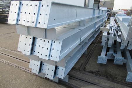 16.00 x 40.00m (640m²) verzinkt