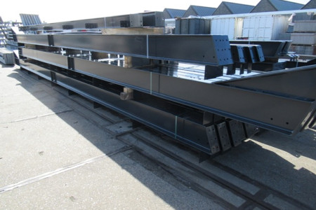 20.00 x 41.00 meter (820m2) gepoedercoat