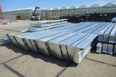 25.00 x 60.00m (1500m²) verzinkt