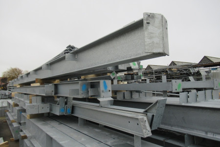 30.00 x 50.00m (1500m²) verzinkt