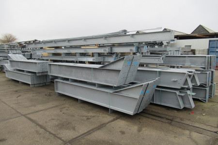30.00 x 50.00m (1500m²) verzinkt