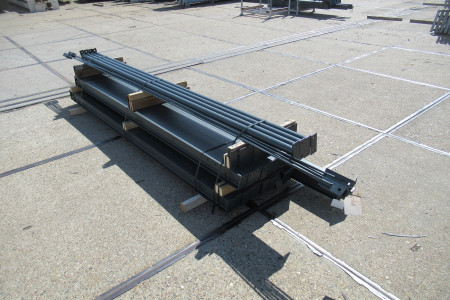 7.00 x 16.00m (112m²)