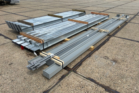 7.00 x 16.00m (112m²)