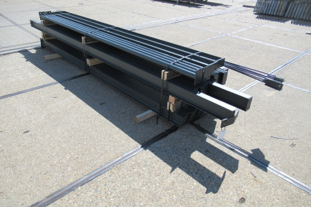 8.00 x 16.00m (128m²)