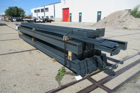 8.00 x 16.00m (128m²)
